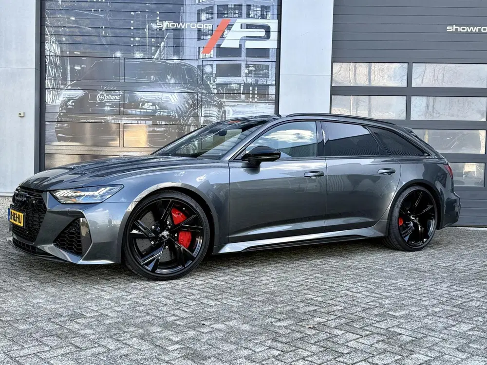 Audi A6 RS 6 TFSI quattro uit 2020, foto 4