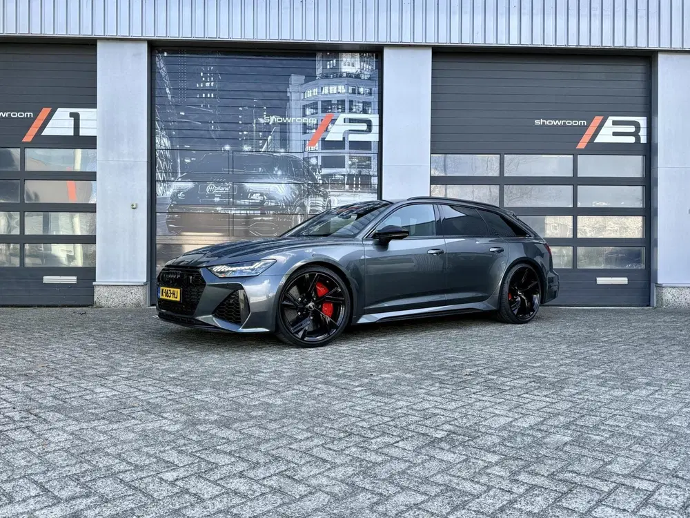 Audi A6 RS 6 TFSI quattro uit 2020, foto 5