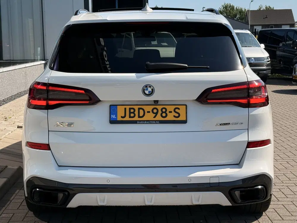 BMW X5 xDrive45e High Executive uit 2022, foto 11