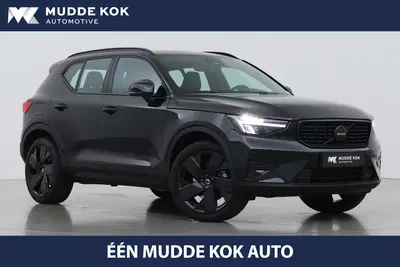 Volvo XC40 2.0 B3 Plus Black Edition uit 2025