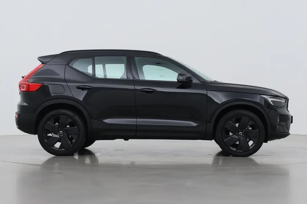 Volvo XC40 2.0 B3 Plus Black Edition uit 2025, foto 10