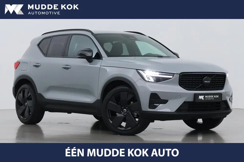 Volvo XC40 2.0 B3 Plus Black Edition uit 2025