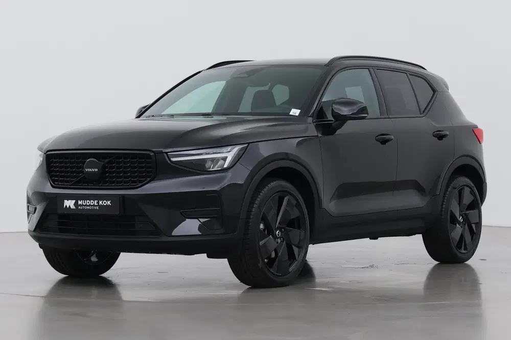 Volvo XC40 2.0 B3 Plus Black Edition uit 2025, foto 8