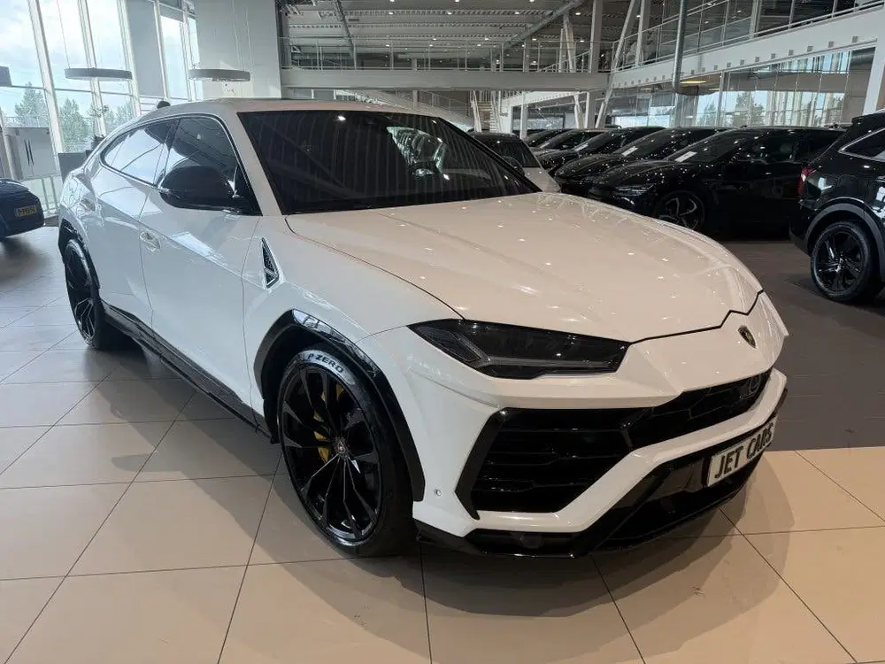 Lamborghini Urus 4.0 V8 uit 2021, foto 2