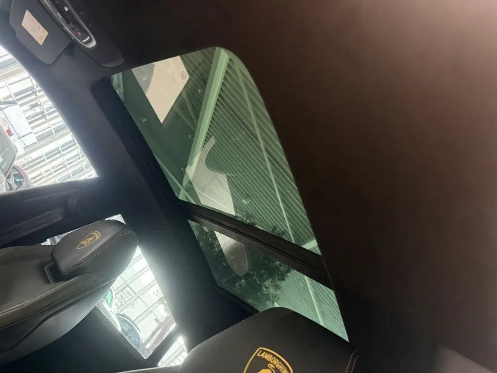 Lamborghini Urus 4.0 V8 uit 2021, foto 9