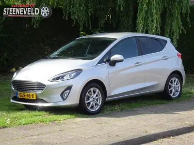Ford Fiesta 1.0 100pk Titanium met CarPlay en Parkeers uit 2021