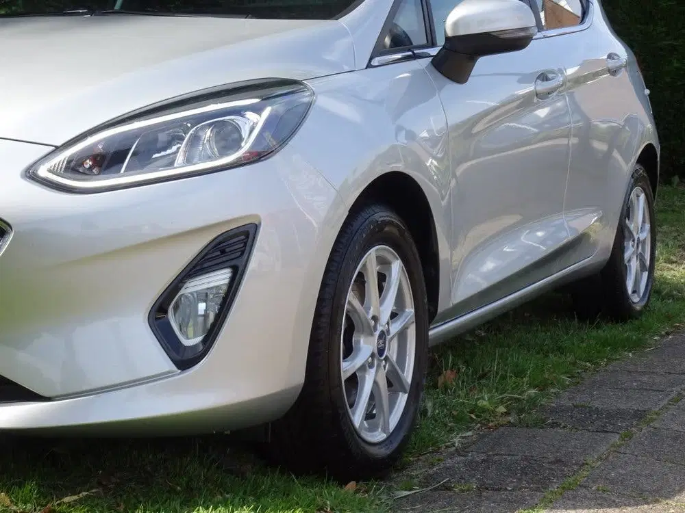 Ford Fiesta 1.0 100pk Titanium met CarPlay en Parkeers uit 2021, foto 4