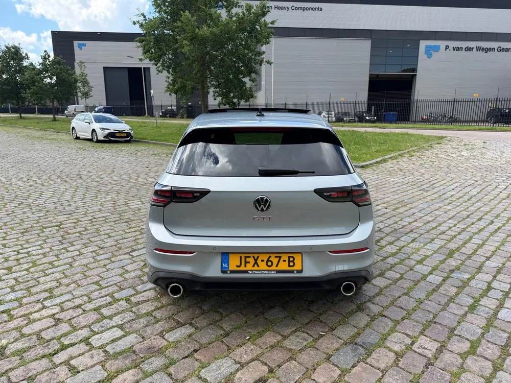 Volkswagen Golf 2.0 TSI GTI 2025 nieuwstaat 8.5 uit 2025, foto 9