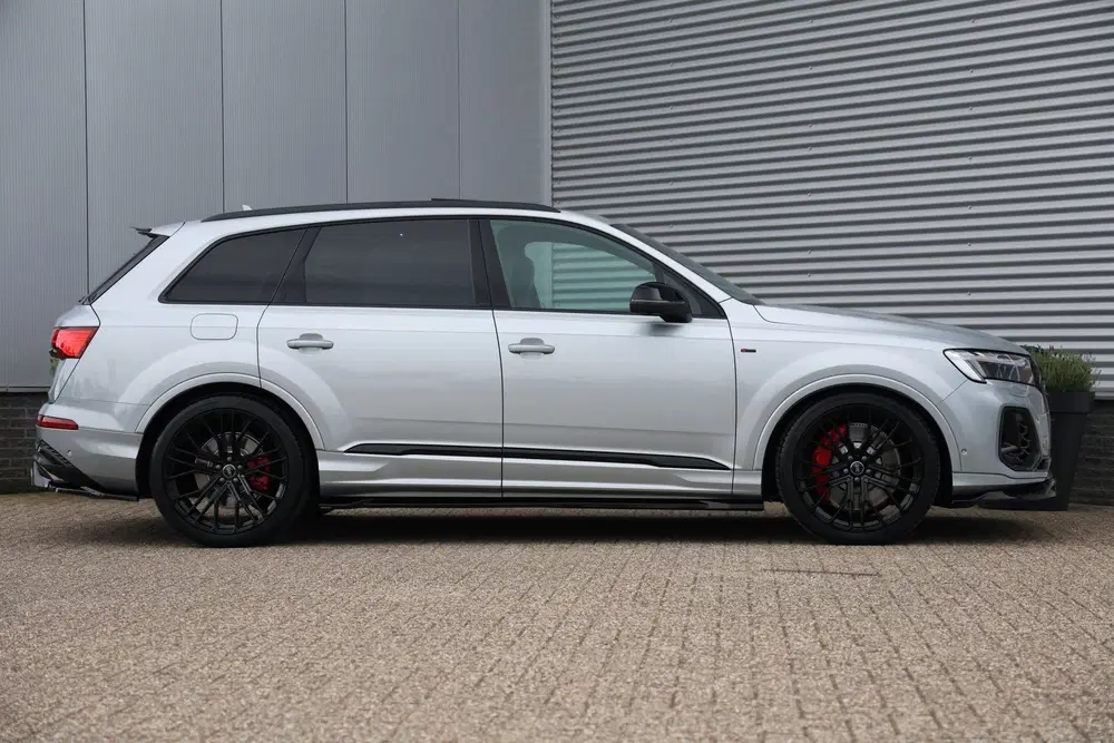 Audi Q7 55 TFSI e Quattro Competition S-Line NAP uit 2025, foto 2