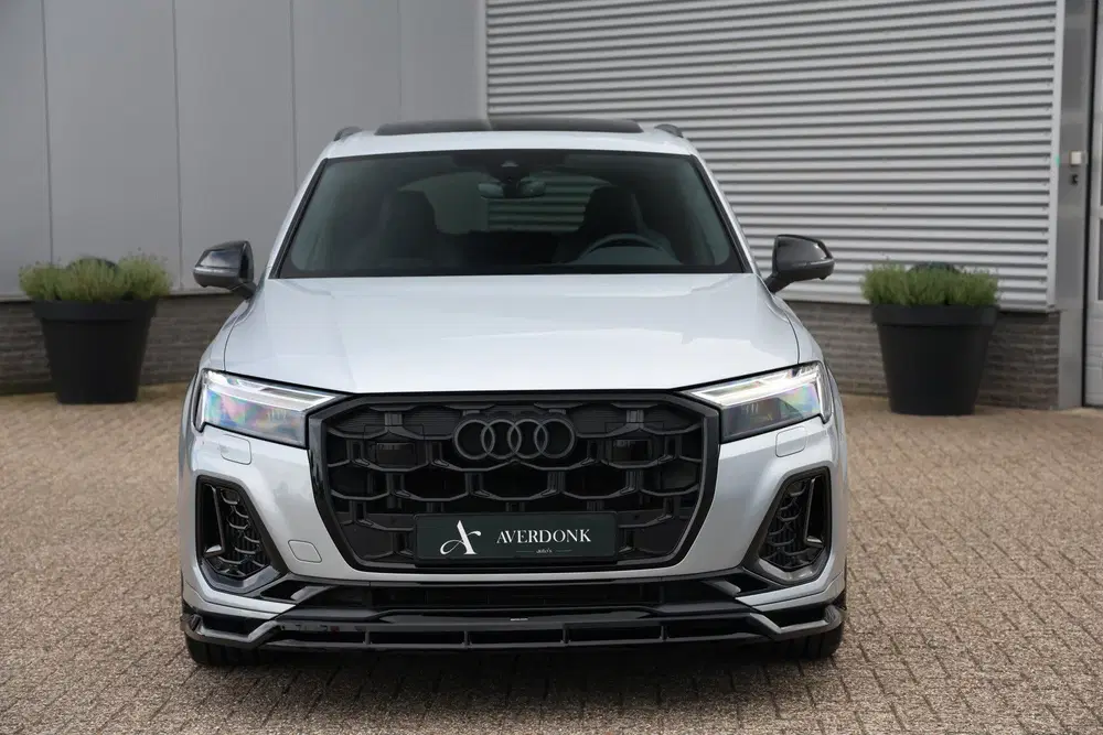 Audi Q7 55 TFSI e Quattro Competition S-Line NAP uit 2025, foto 8