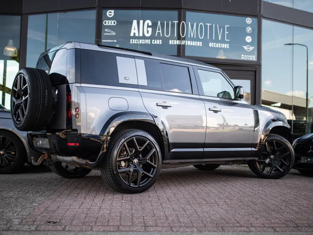 Land Rover Defender 2.0 D200 110 HSE X-Dynamic uit 2020, foto 14