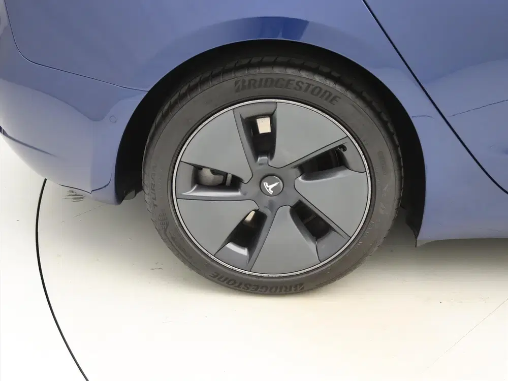 Tesla Model 3 Standard RWD Plus FACELIFT 90 uit 2021, foto 11