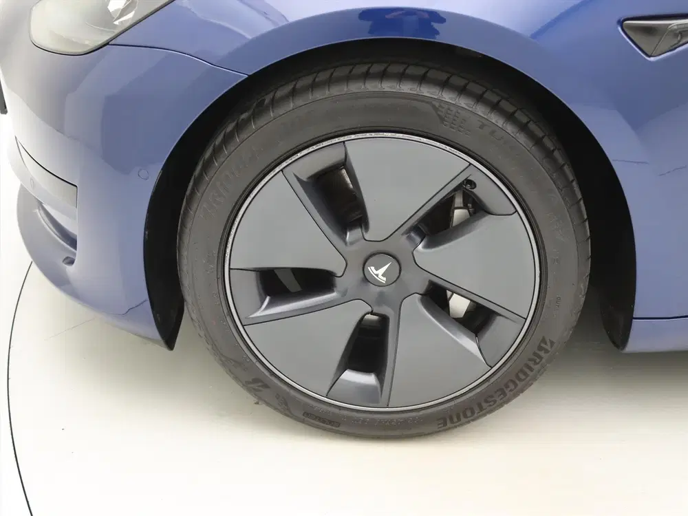 Tesla Model 3 Standard RWD Plus FACELIFT 90 uit 2021, foto 12