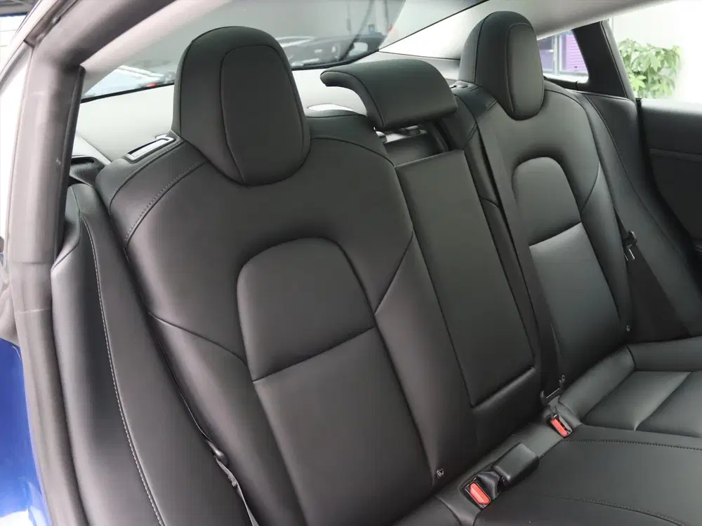 Tesla Model 3 Standard RWD Plus FACELIFT 90 uit 2021, foto 15