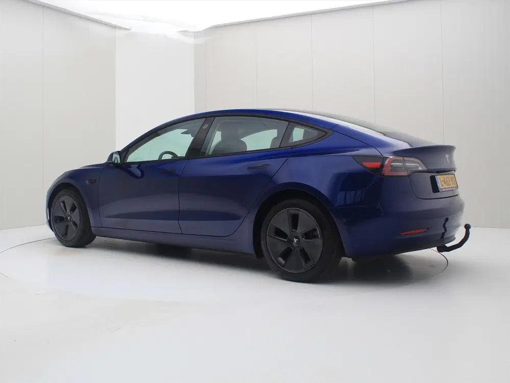 Tesla Model 3 Standard RWD Plus FACELIFT 90 uit 2021, foto 3