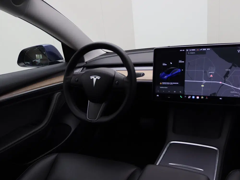 Tesla Model 3 Standard RWD Plus FACELIFT 90 uit 2021, foto 9