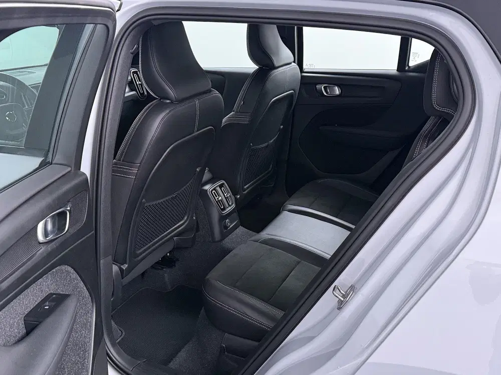 Volvo XC40 1.5 T5 Recharge R-Design uit 2021, foto 7