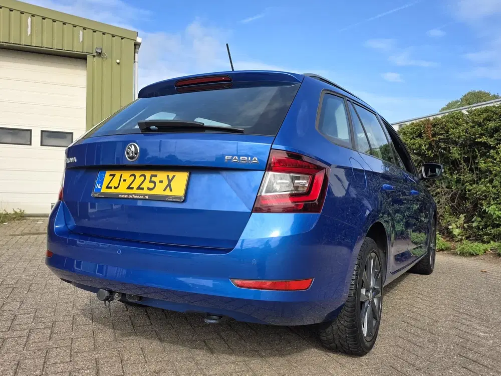 Skoda Fabia 1.0 Business Ed uit 2019, foto 11