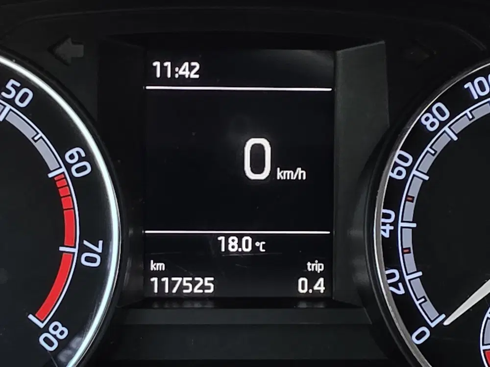 Skoda Fabia 1.0 Business Ed uit 2019, foto 13