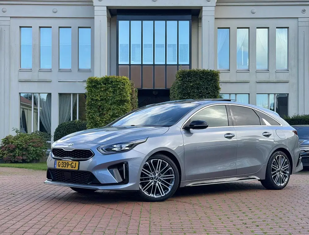 Kia ProCeed 1.4 T-GDI GT-PlusLine uit 2019, foto 3