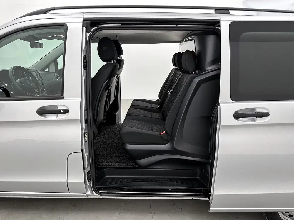 Mercedes-Benz Vito Extra Lang 66 kWh DC 5 persoons 266km WL uit 2024, foto 11
