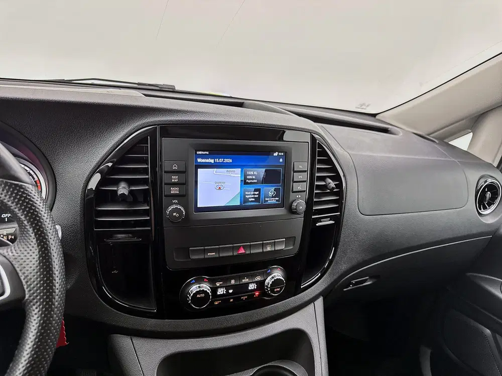 Mercedes-Benz Vito Extra Lang 66 kWh DC 5 persoons 266km WL uit 2024, foto 6