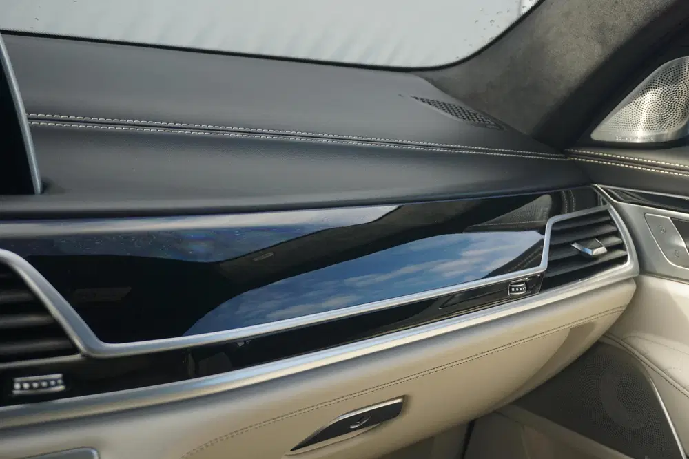 BMW 7-serie 750i xDrive High Executive uit 2022, foto 13