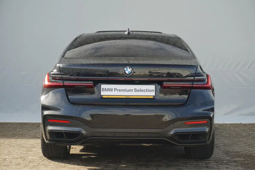 BMW 7-serie 750i xDrive High Executive uit 2022, foto 5