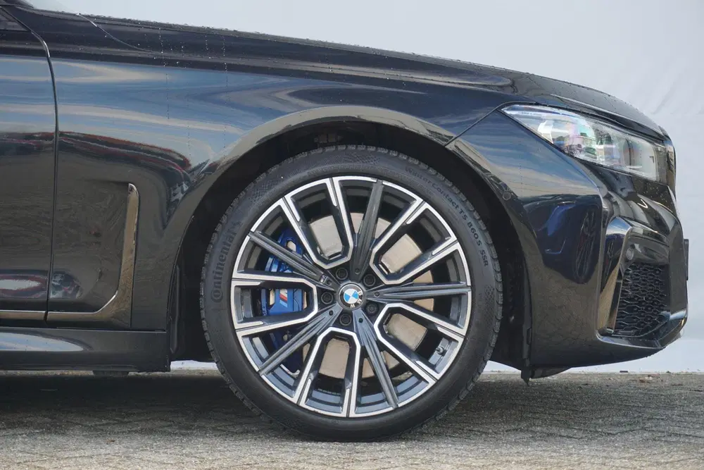 BMW 7-serie 750i xDrive High Executive uit 2022, foto 6