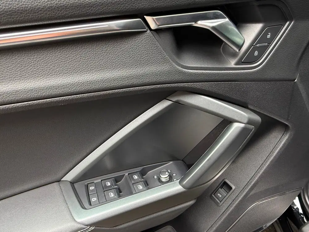Audi Q3 40 TFSI Quattro Pro Line 3x S-Line 190 Pk uit 2019, foto 6