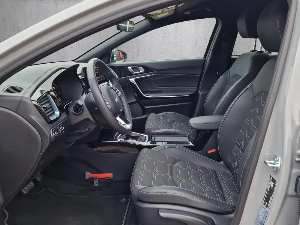 Kia Ceed 1.0 T-GDi MHEV Design Edition uit 2025, foto 10