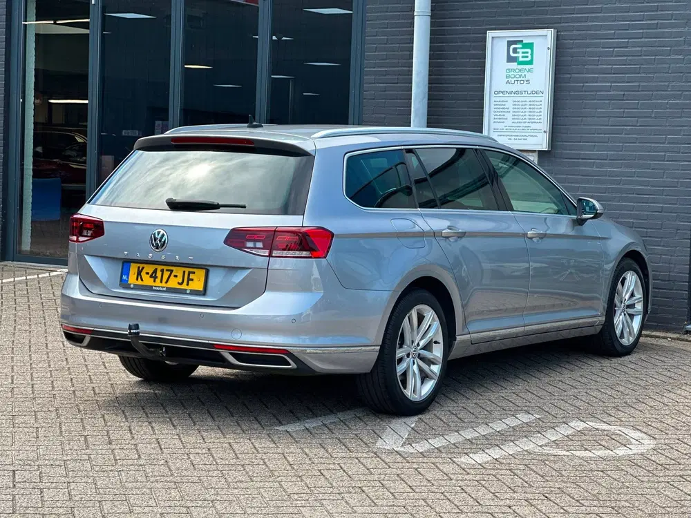 Volkswagen Passat 1.5 TSI Elegance Business R uit 2020, foto 8