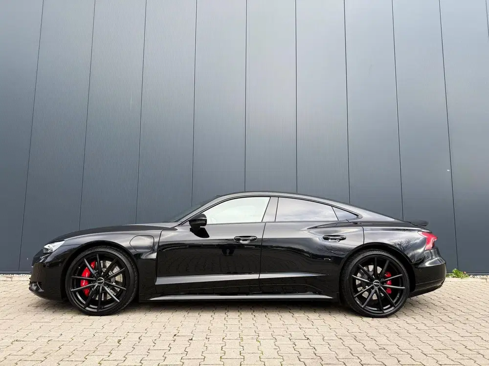 Audi e-tron GT RS 93 kWh pano uit 2022, foto 2
