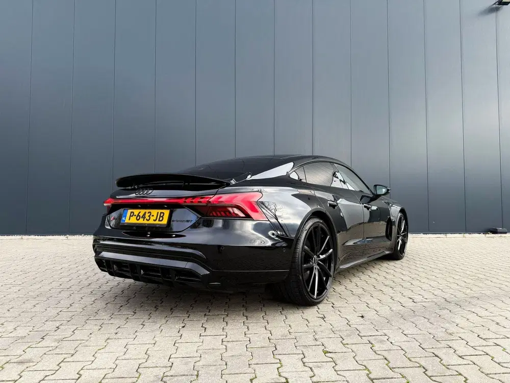 Audi e-tron GT RS 93 kWh pano uit 2022, foto 7