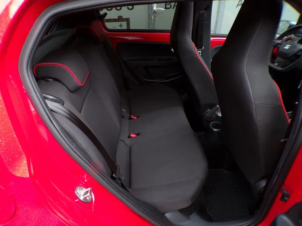 SEAT Mii 1.0 5-Drs Red FR Edition PANO DAK uit 2019, foto 11
