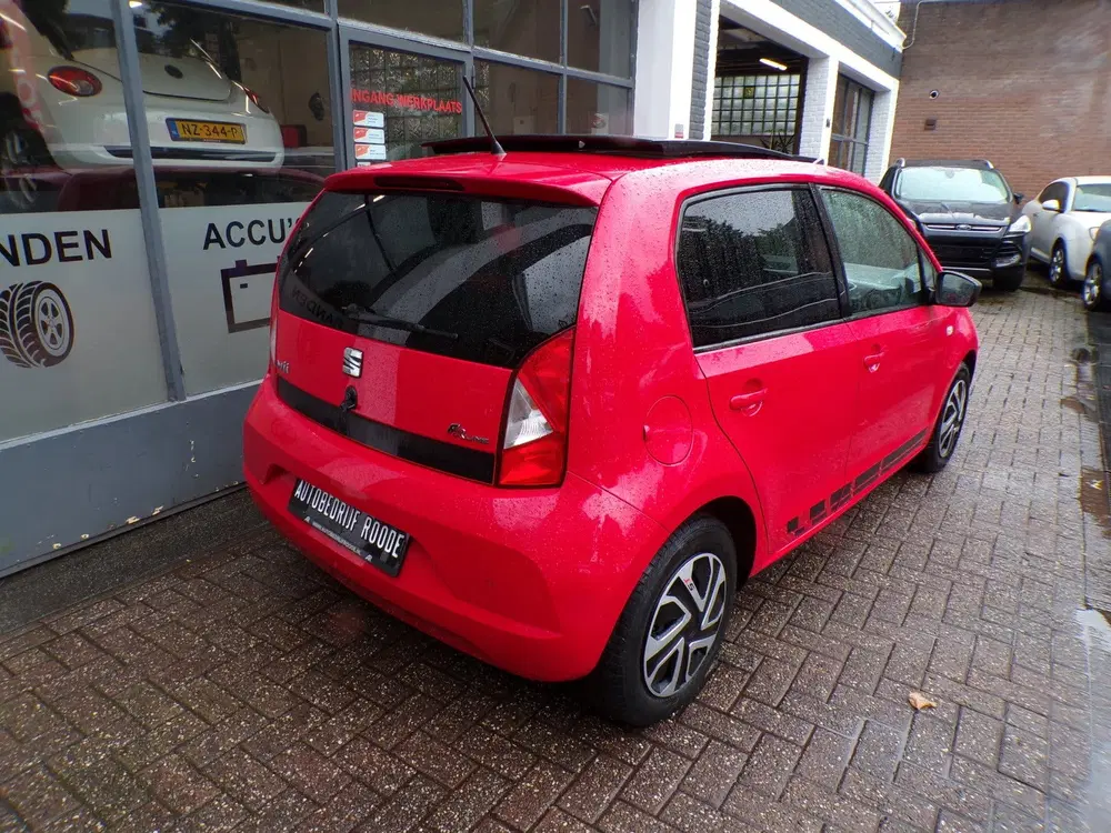 SEAT Mii 1.0 5-Drs Red FR Edition PANO DAK uit 2019, foto 6