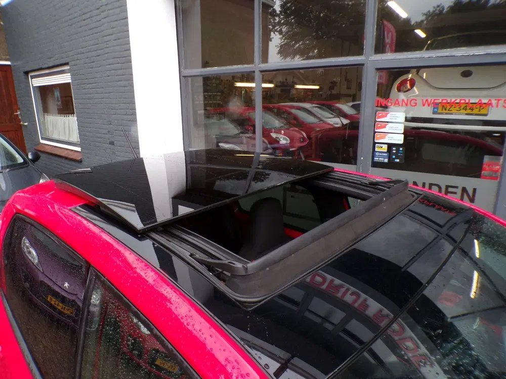 SEAT Mii 1.0 5-Drs Red FR Edition PANO DAK uit 2019, foto 7