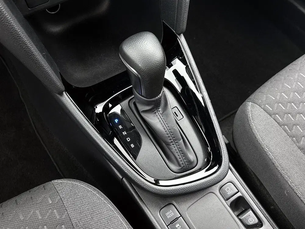 Toyota Yaris Cross 1.5 Hybrid 115 First Edition uit 2025, foto 13