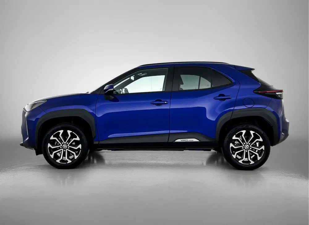 Toyota Yaris Cross 1.5 Hybrid 115 First Edition uit 2025, foto 3