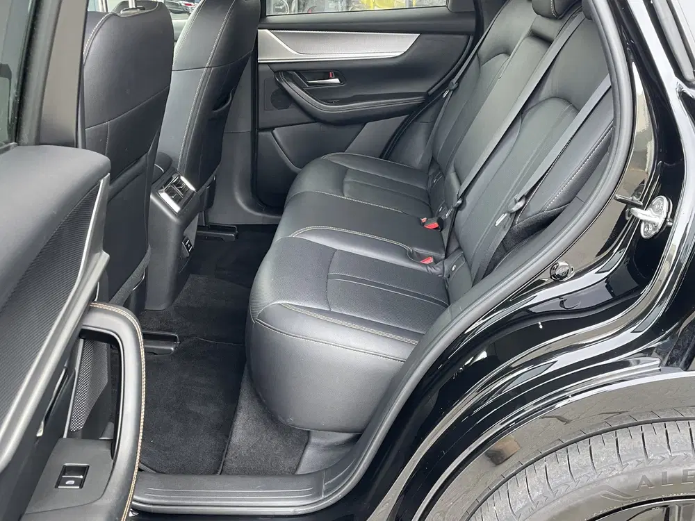Mazda CX-60 2.5 e-SkyActiv PHEV 327 Homura uit 2023, foto 15