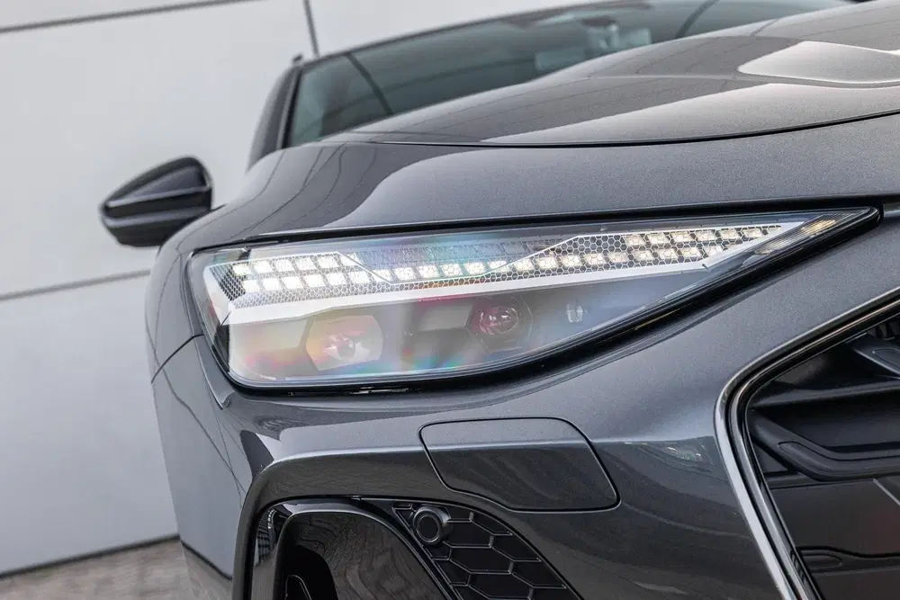 Audi A6 2.0 e-hybrid 367pk quattro S Edition Compe uit 2026, foto 8