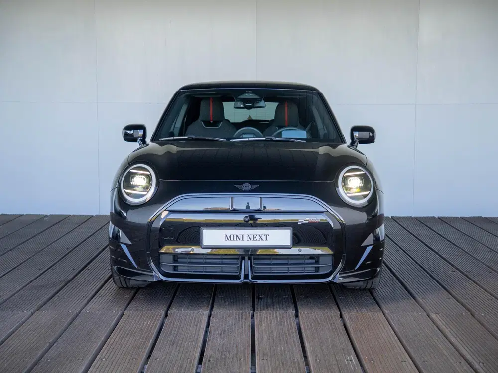 Mini John Cooper Works Cooper E John Cooper Works XL-Pakket SoH 9 uit 2024, foto 6