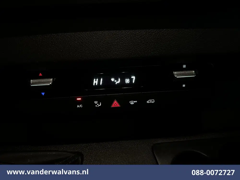 Mercedes-Benz Sprinter 317 CDI 170pk L3H2 Euro6 Airco uit 2023, foto 5