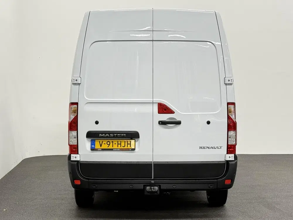Renault Master T33 2.3 dCi 135 L2H2 Airco Cruise control uit 2024, foto 12