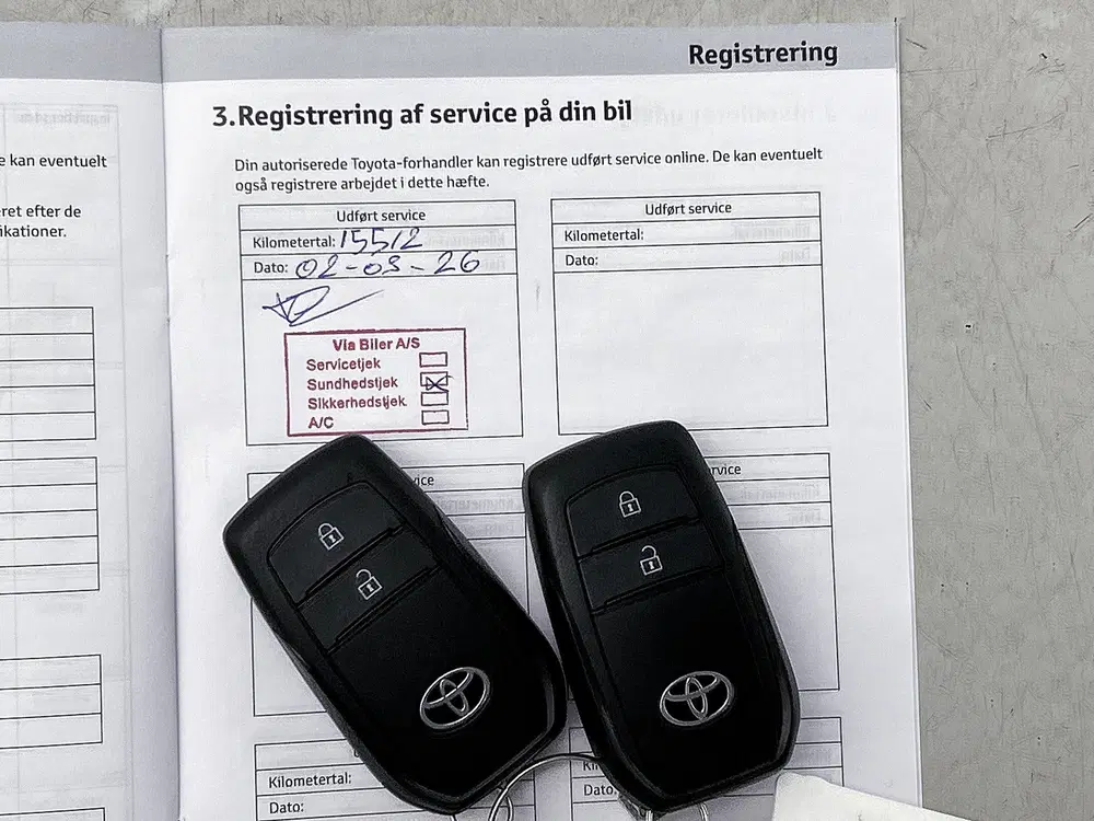Toyota Yaris 1.5 Hybrid 115 First Edition Comfort Pack uit 2025, foto 15