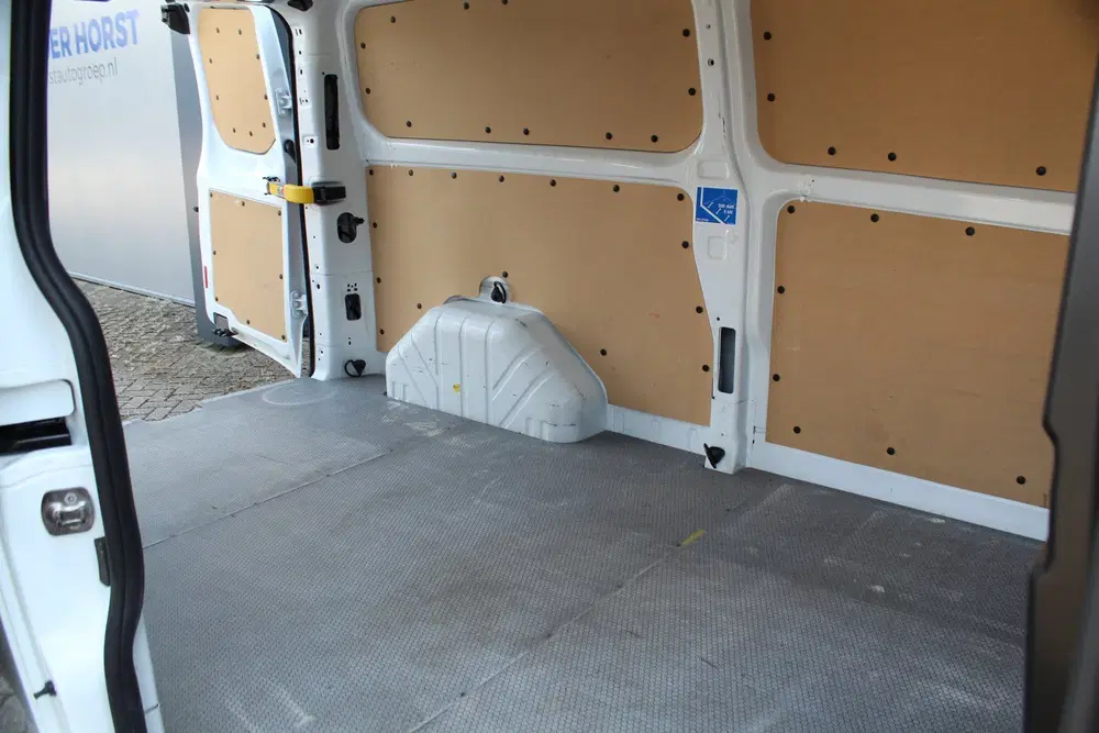 Ford Transit Custom 300 2.0-108pk TDCI L2H1 Trend. Erg nette uit 2019, foto 9