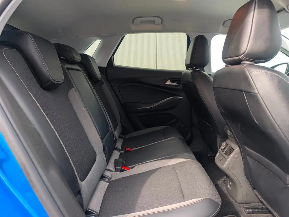 Opel Grandland 1.2 Turbo Innovation uit 2019, foto 11
