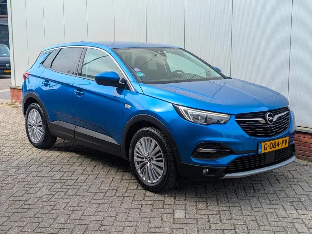 Opel Grandland 1.2 Turbo Innovation uit 2019, foto 2