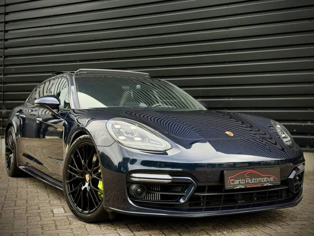 Porsche Panamera Sport Turismo 2.9 4 E-Hybrid PLATIN uit 2023, foto 2