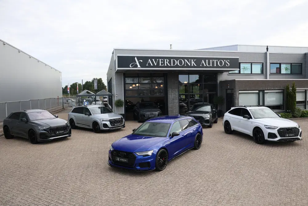 Audi Q3 45 TFSI e 245pk Competition S-Line Black P uit 2023, foto 2